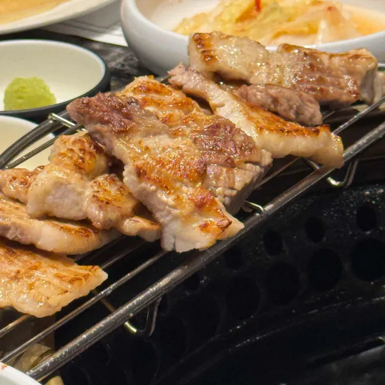금돈옥 사진