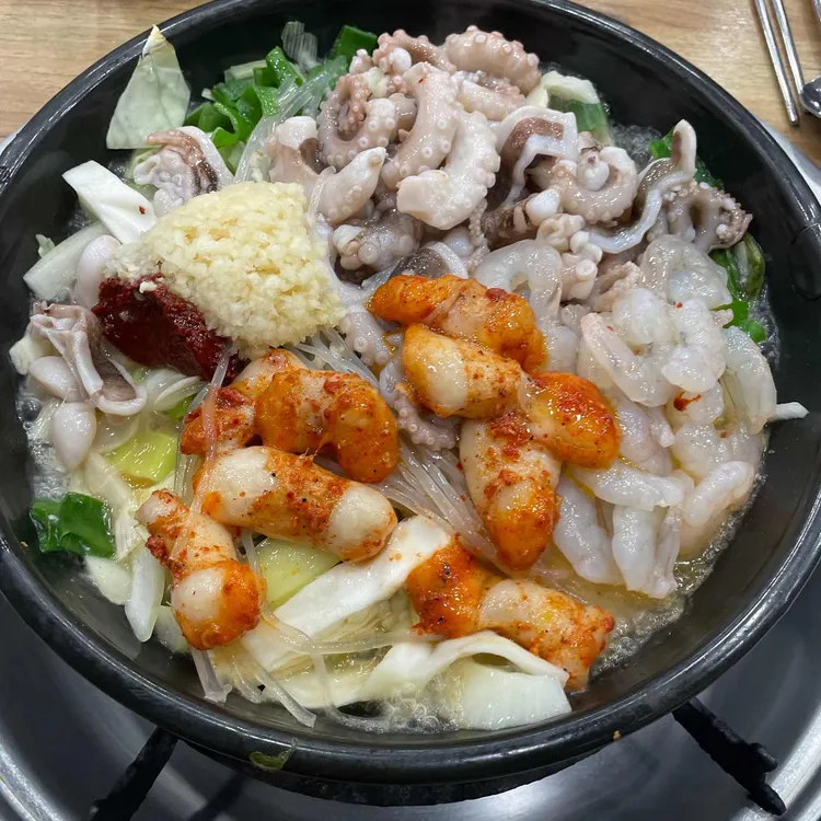 국이네낙지볶음 사진