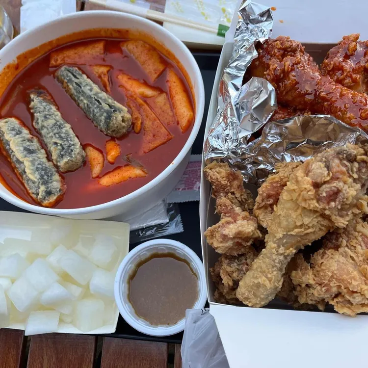 삼일밤슈퍼&삼일치킨 대표 사진