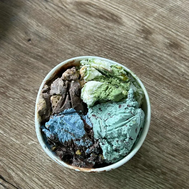 배스킨라빈스 대표 사진