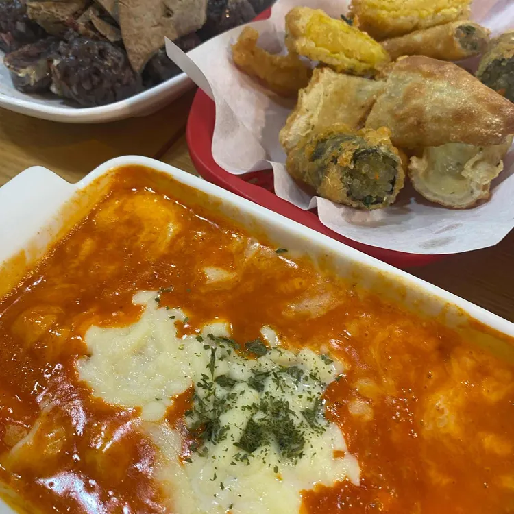 감탄떡볶이 대표 사진