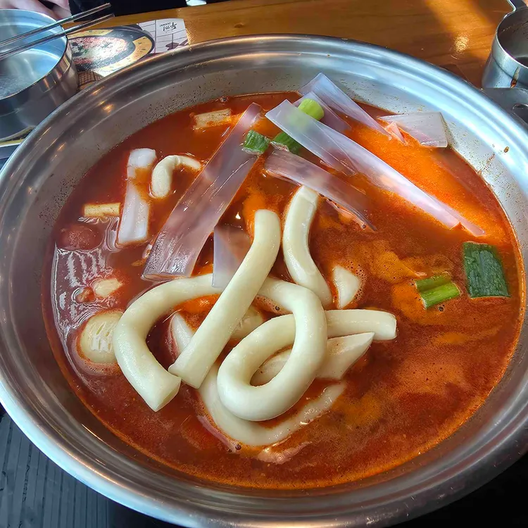 두끼떡볶이 대표 사진