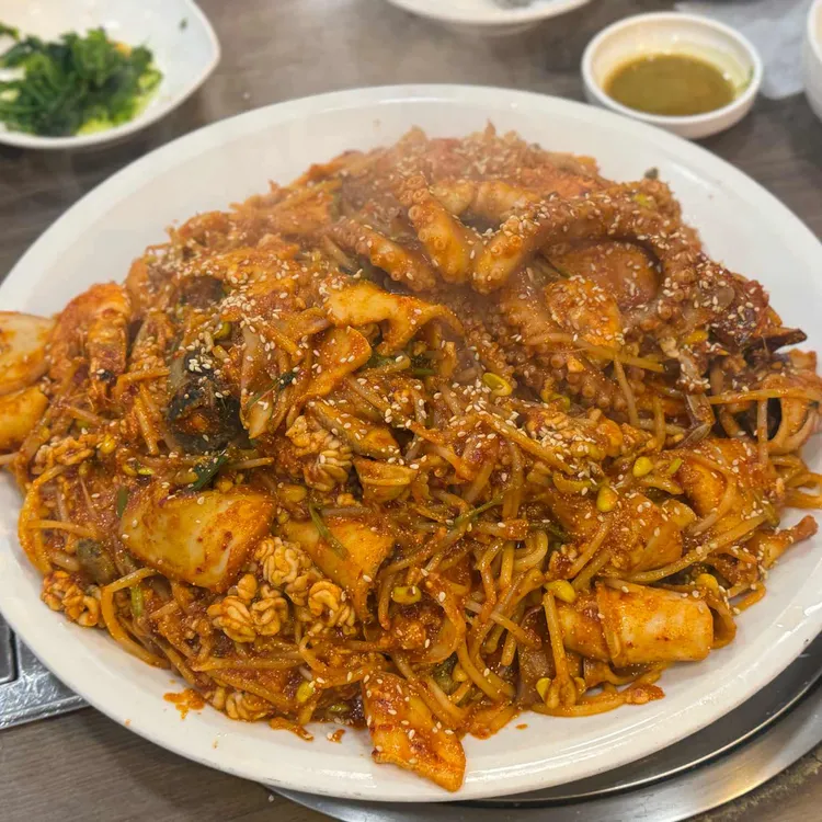 동해해물탕 대표 사진