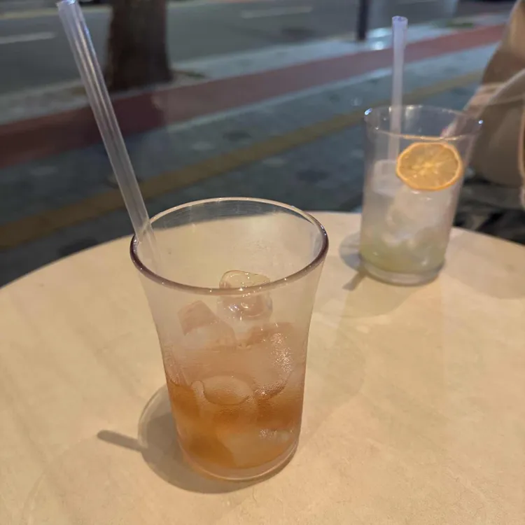 카페 시나몬 사진