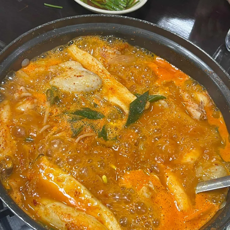 한성 닭칼국수 대표 사진
