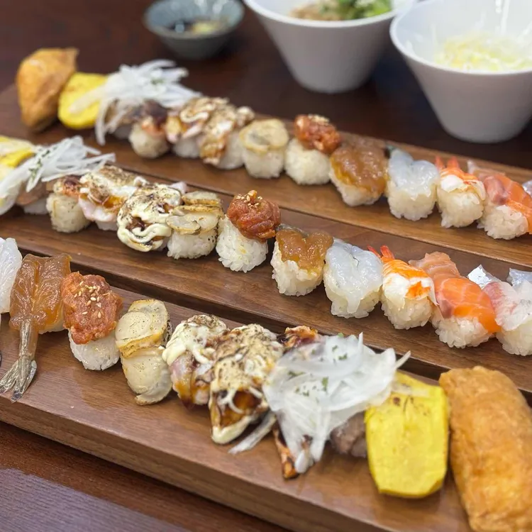 스시미즈기와 대표 사진