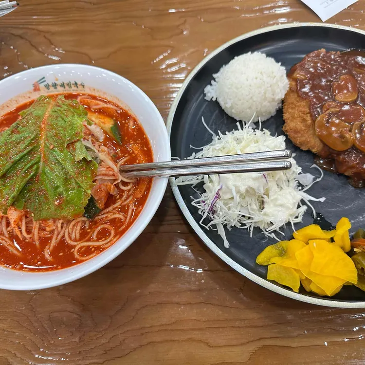 망향비빔국수 사진