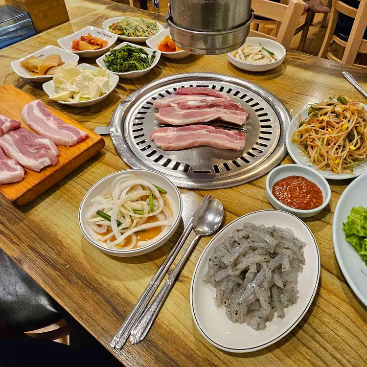 산유화 대표 사진