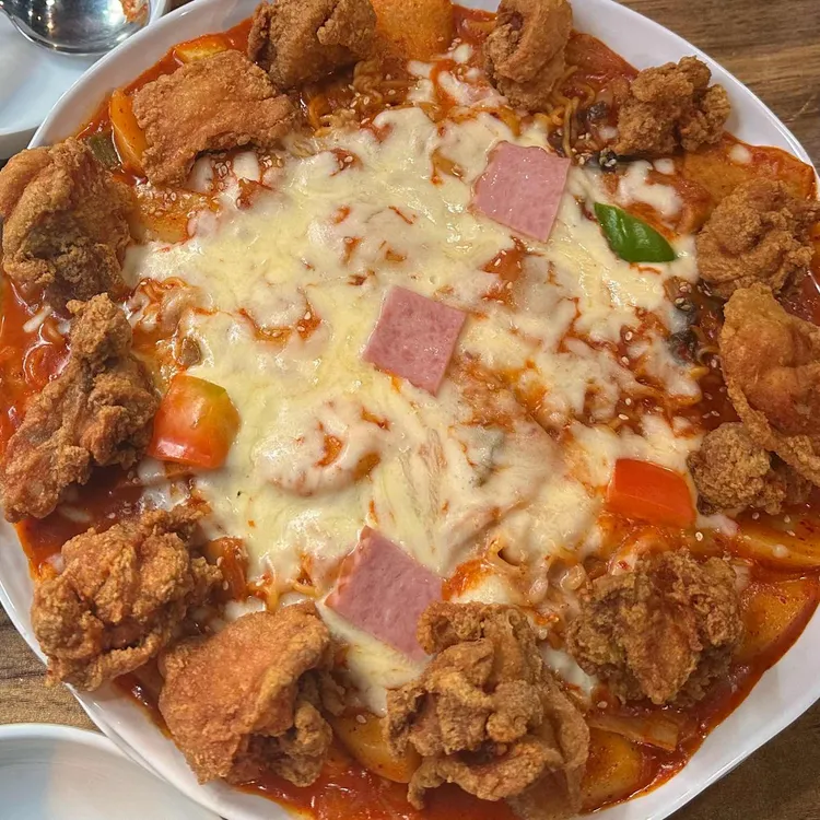 유자유김치떡볶이 사진