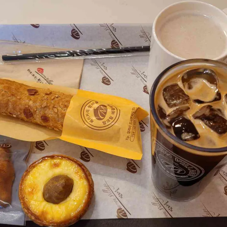 베이커리 밤마을 사진