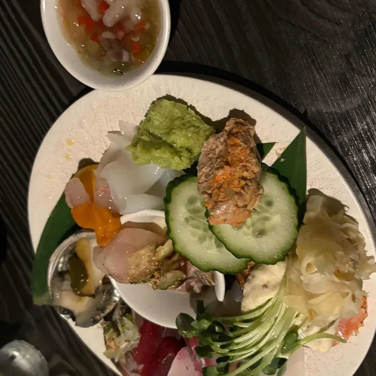 로지우라 대표 사진