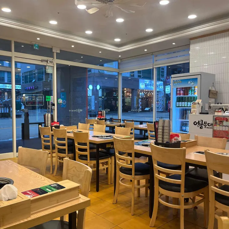 엉클부대찌개 대표 사진