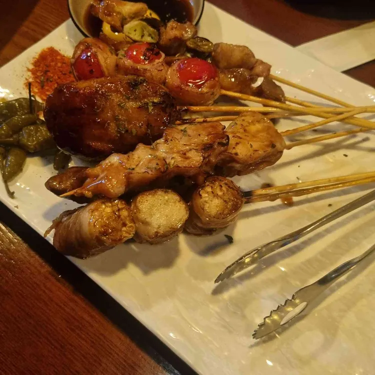 이자카야나무 사진