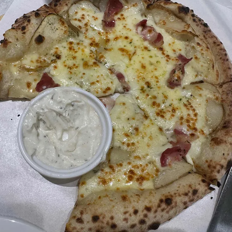 리미니 대표 사진