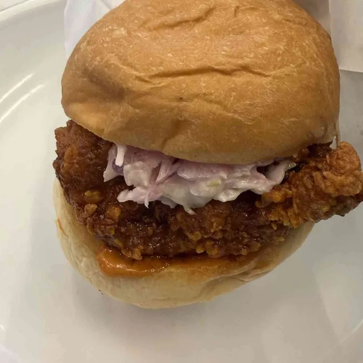 롸카두들 내쉬빌 핫치킨 사진