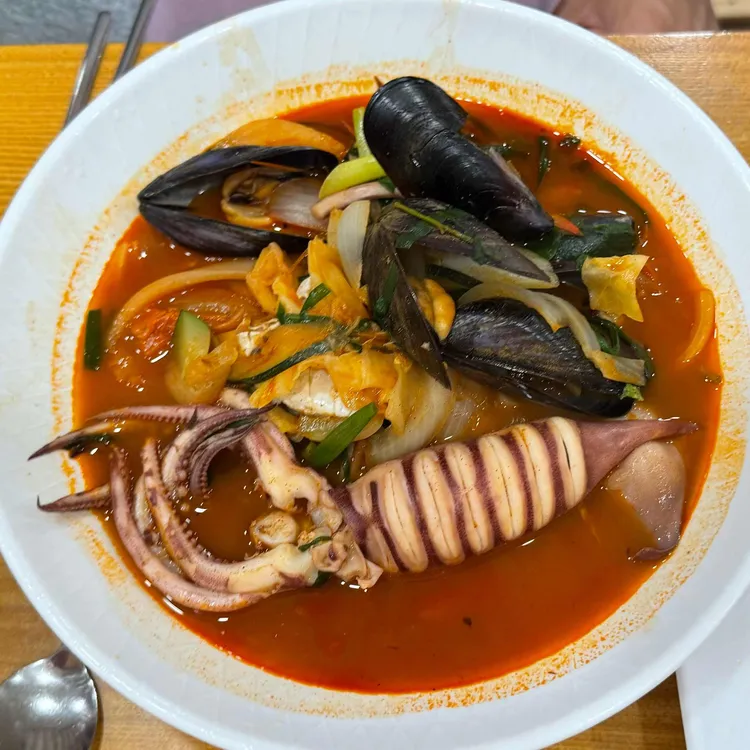 금용 대표 사진