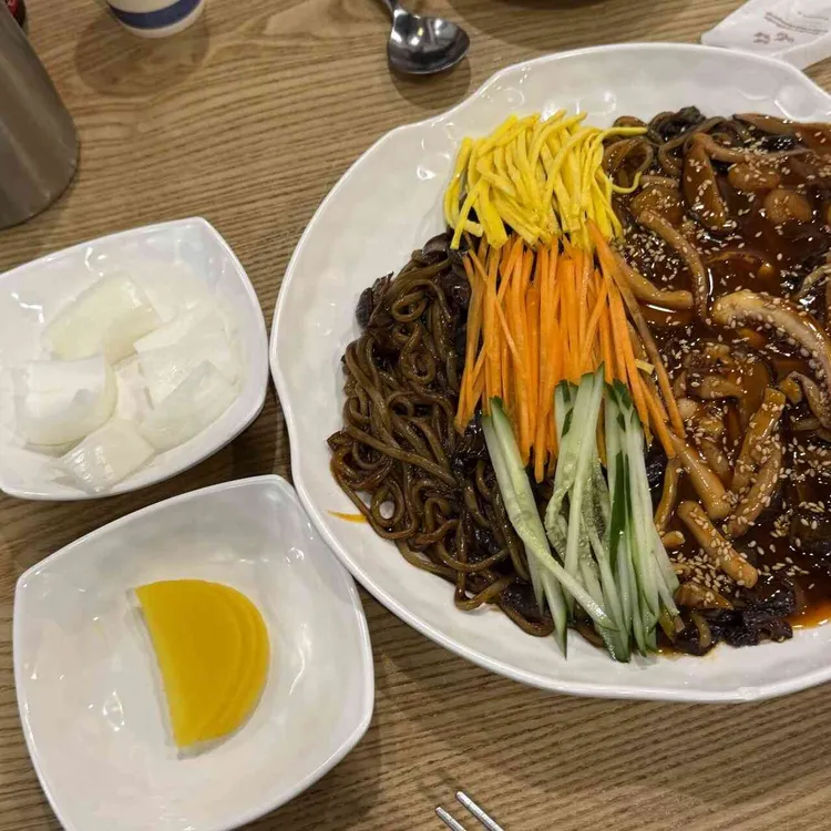 천유향 마라향솥&마라탕 대표 사진