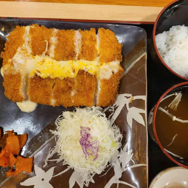 허수아비돈까스 사진