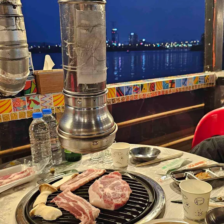 아리수만찬 사진