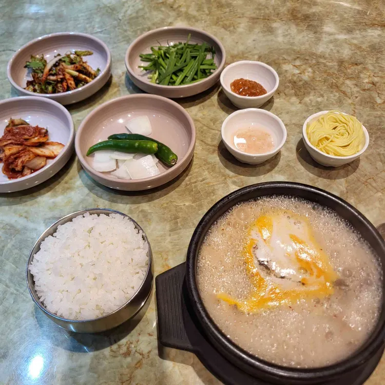 배경자금촌옥 대표 사진