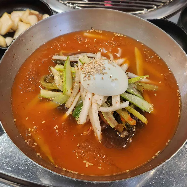 김돈이 대표 사진