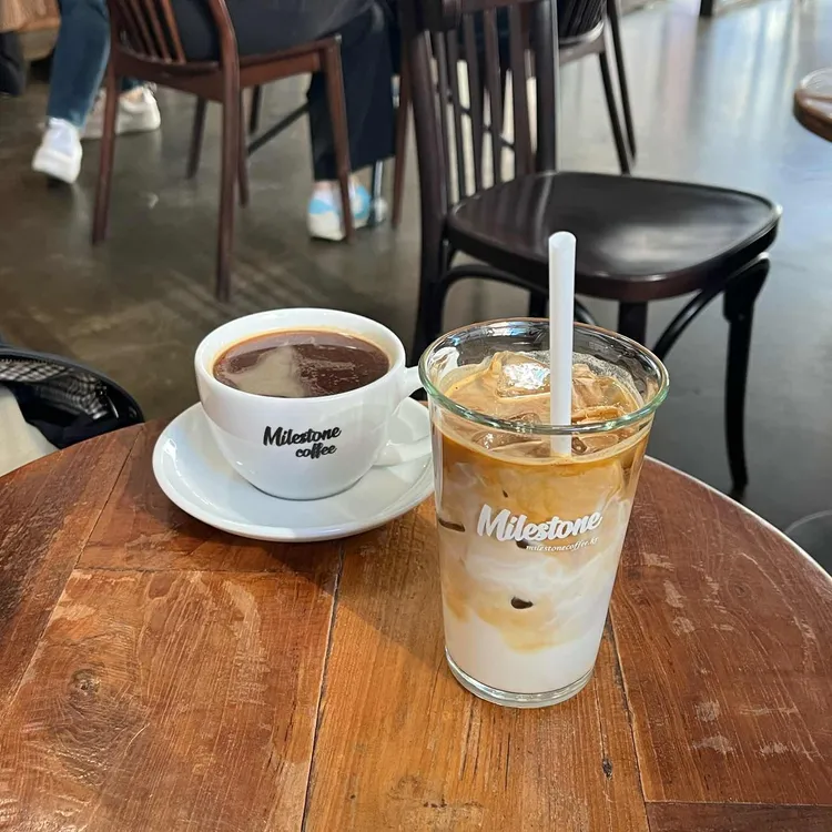 마일스톤 커피 사진