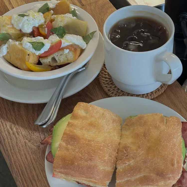 필린 Fillin 대표 사진