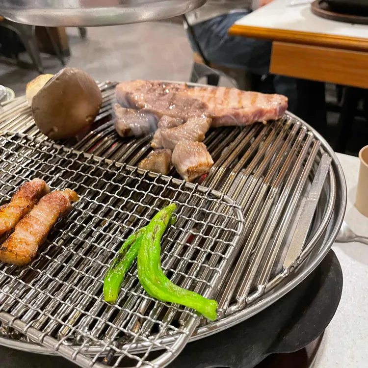 신사 고집 사진