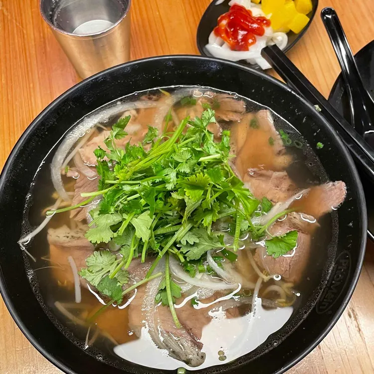 포메인 레드 대표 사진