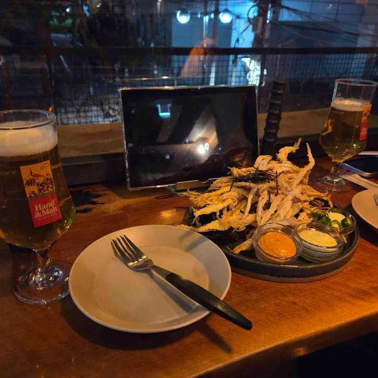 핸드앤몰트 브루 랩 사진