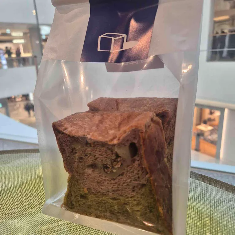 틸화이트 대표 사진