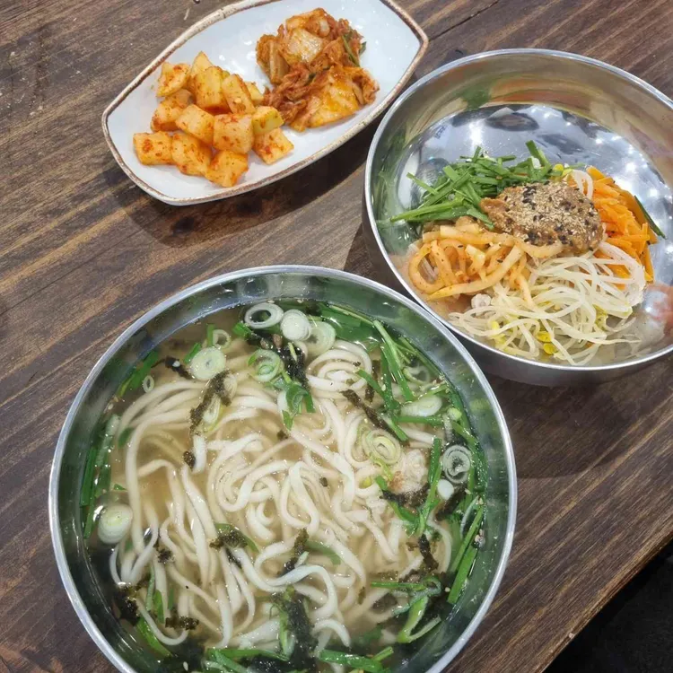 광안리찐칼국수 대표 사진