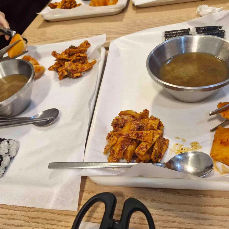 할매손충무김밥 대표 사진