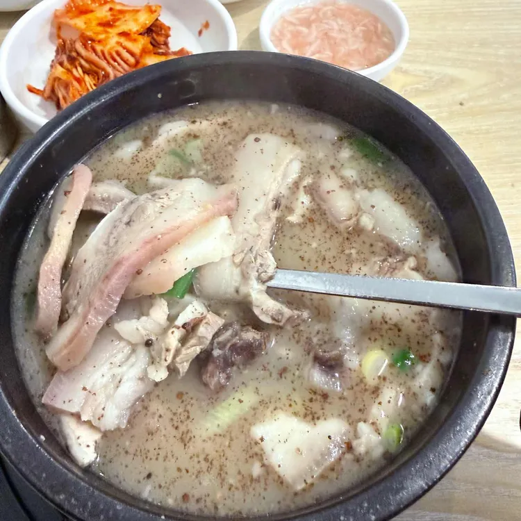 남도순대국 대표 사진