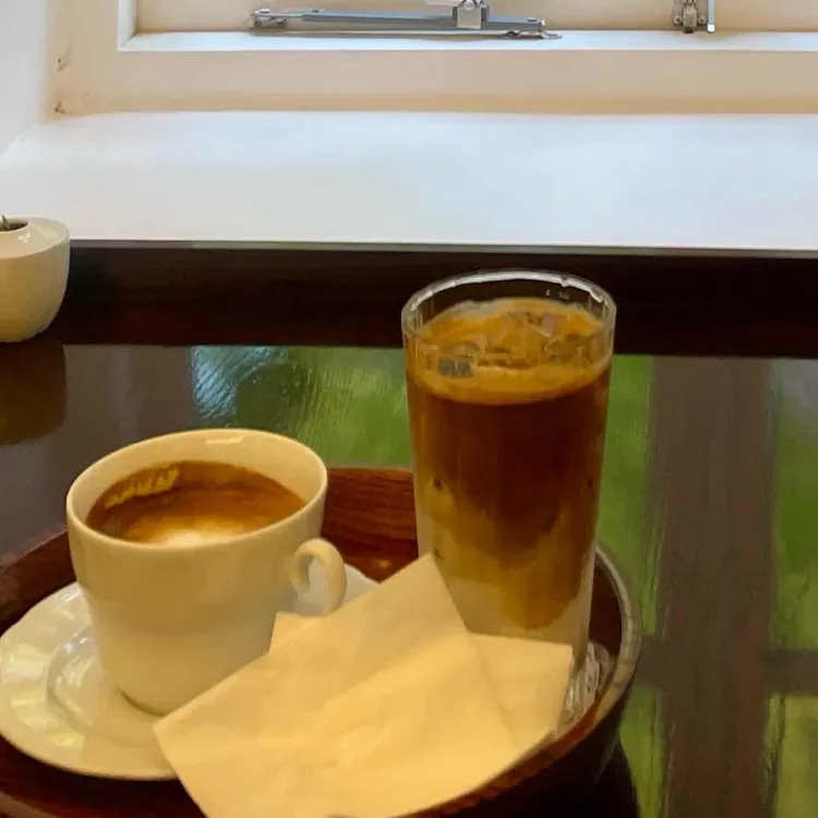 아르 대표 사진