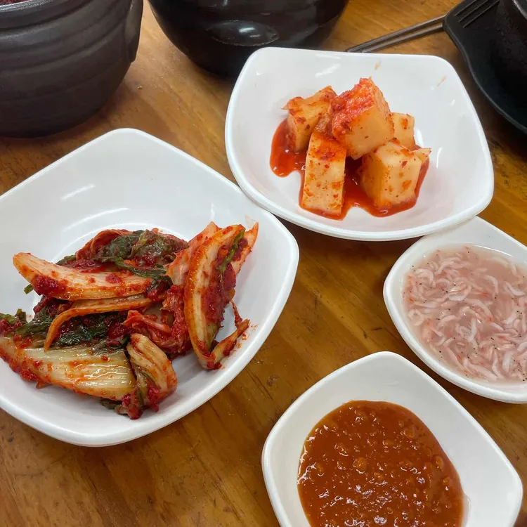 고향토종돌솥순대국 대표 사진