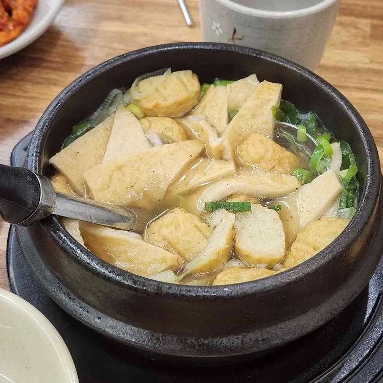 신의주왕족발순대국 대표 사진