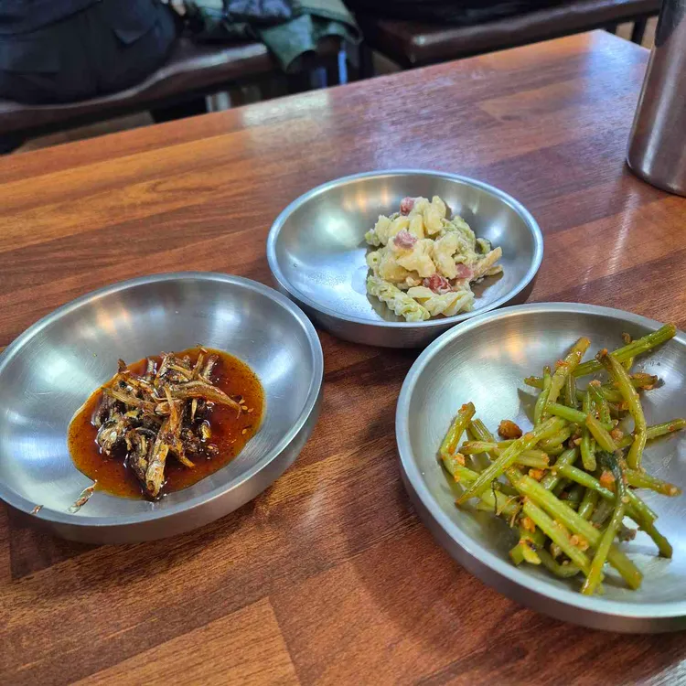 평화식당 대표 사진