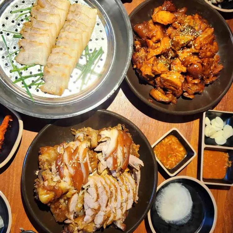 더맛있는족발보쌈 대표 사진