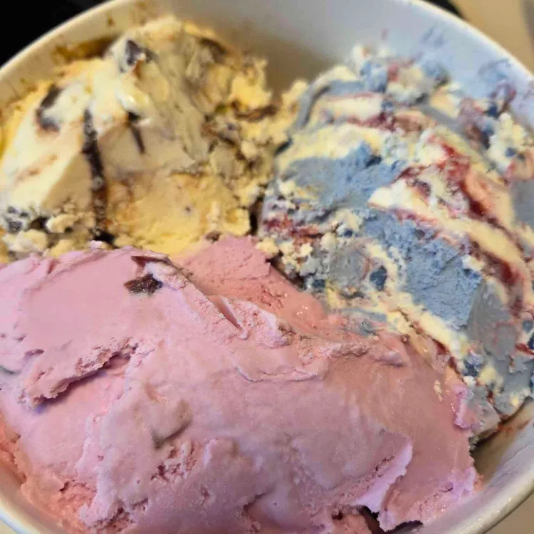 배스킨라빈스 대표 사진