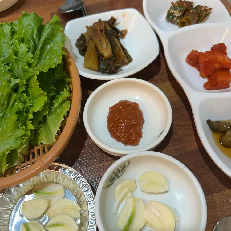 통갈매기바다로날다 대표 사진