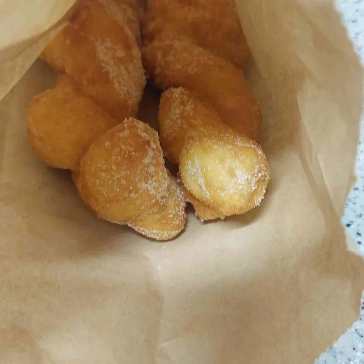 쉐프윤 찹쌀꽈배기고로케 대표 사진