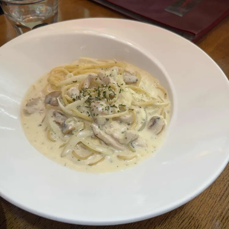 스파게티가있는풍경 사진