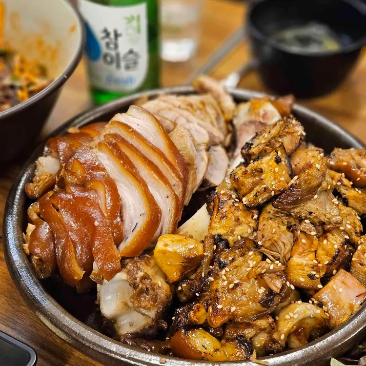 돝족 대표 사진