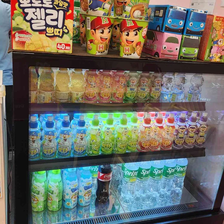 뽀로로맘앤키즈카페 대표 사진