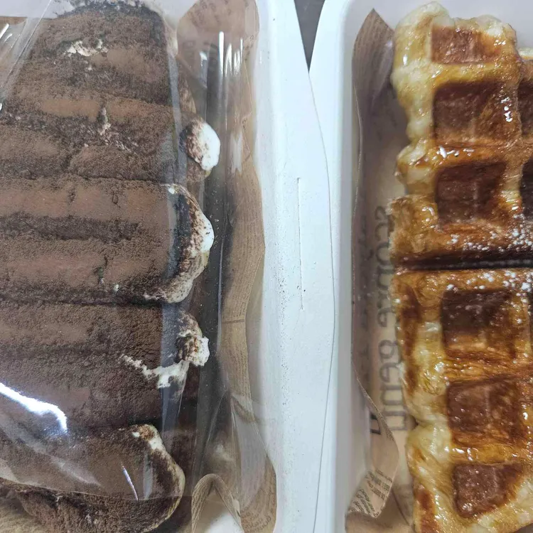 크로플에 반하다 대표 사진