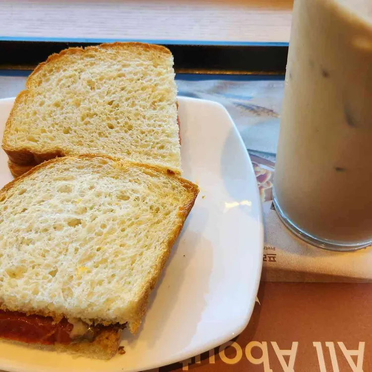 이디야커피 대표 사진