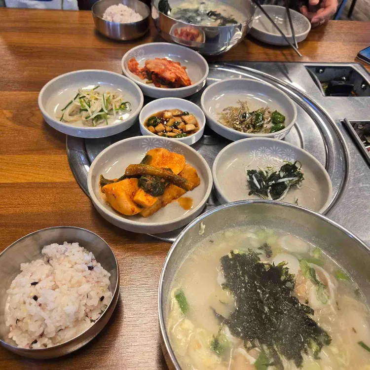 탄다디비라 대표 사진