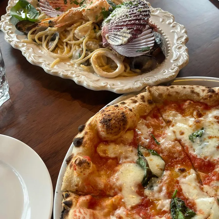 피제리아 레그나 대표 사진