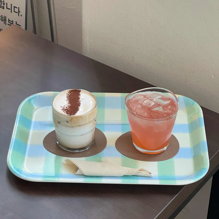 탐석과 사랑 대표 사진